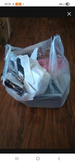 New LOT Of 5 Purses GUESS, Michael Kors, DKNY