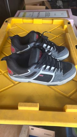 DVS Low-Top Skate Sneakers size 12