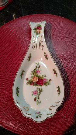 Vintage Royal Albert Old Country roses spoon rest/holder