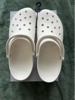 White Crocs Men’s Size 12 NEW