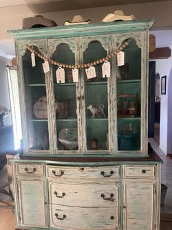 China hutch