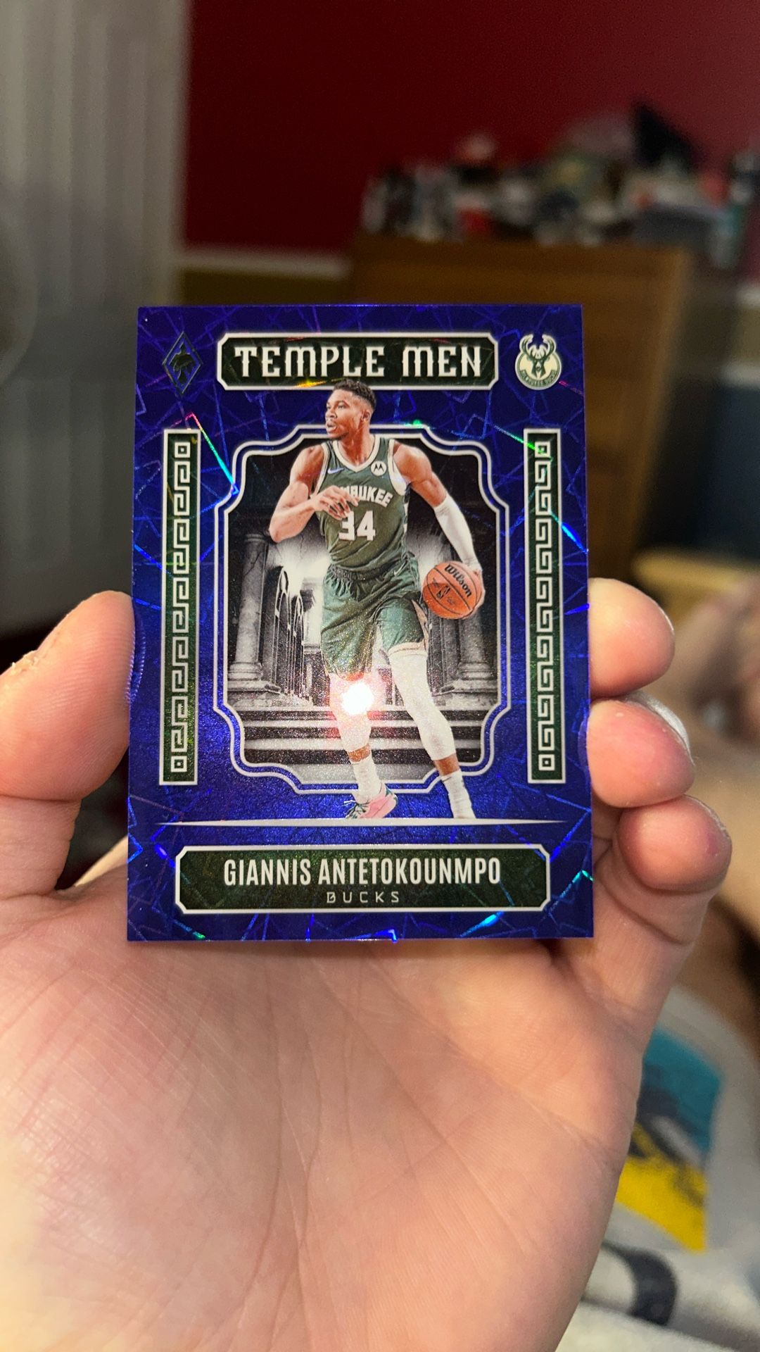 2023-24 Panini Phoenix #18 Giannis Antetokounmpo Temple Men Blue Lazer /275