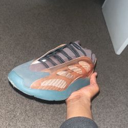 Yeezy 700v3 Copper Fade New But Worn Once