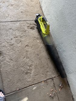 Plug in leaf blower