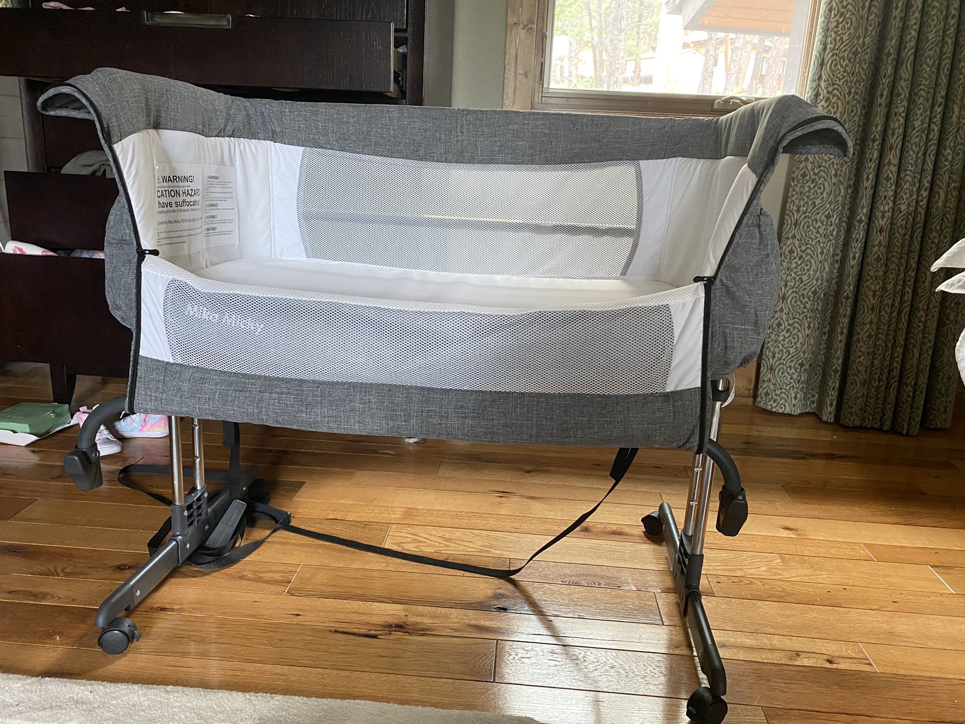 Bedside Bassinet Sleeper/cosleeper