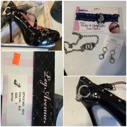 Sexy cop heels & accessories