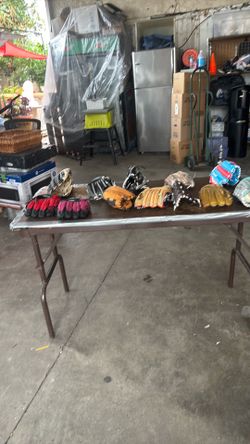 Glove