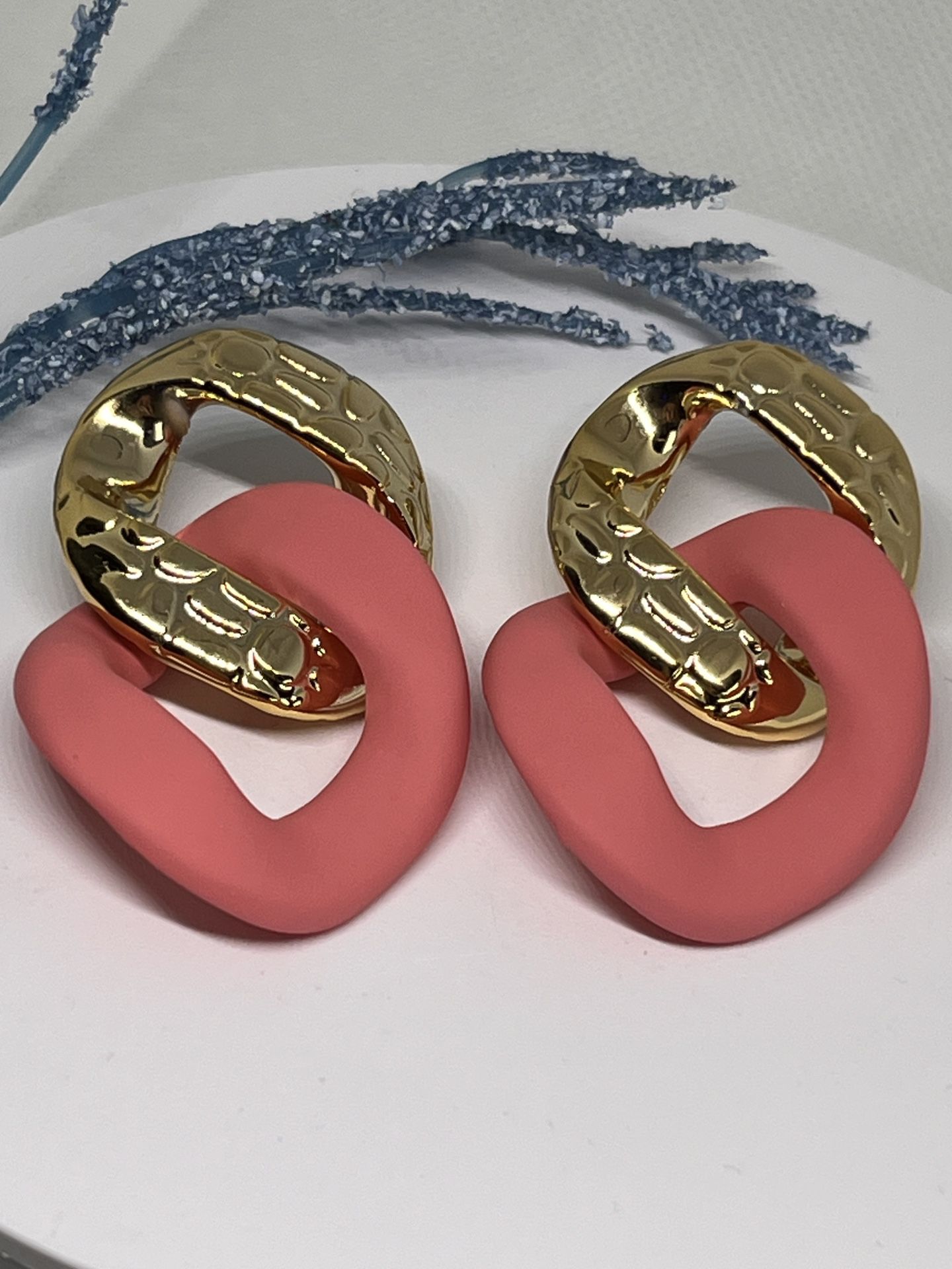 Soft Luxury Stud Acrylic Earrings Geometric Square Acetate Earrings