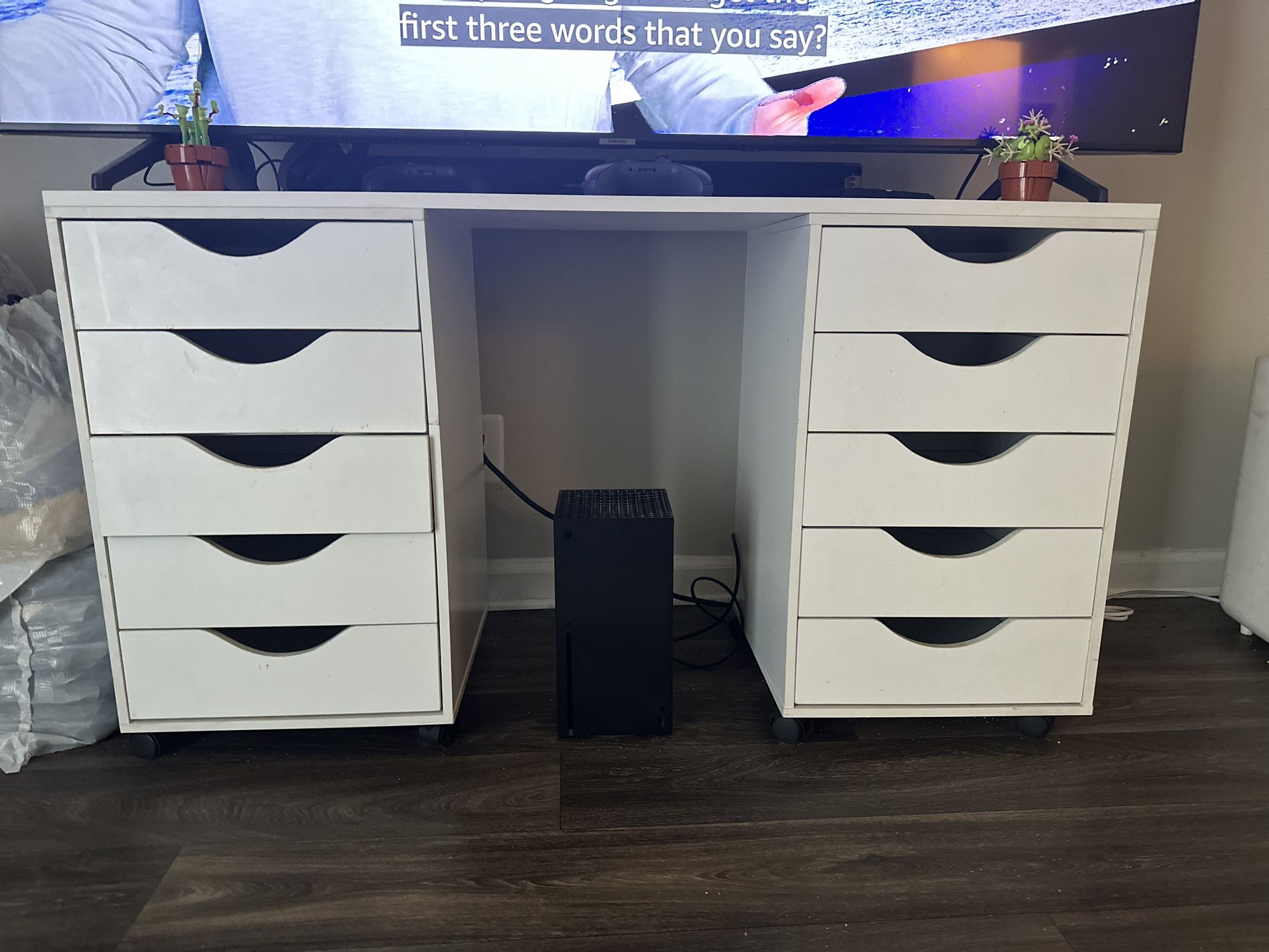White Dresser/ Desk