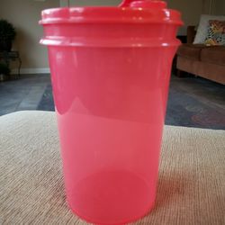 RedTupperware NEW Handolier Container Pitcher 36 oz Pour Spout 321-16