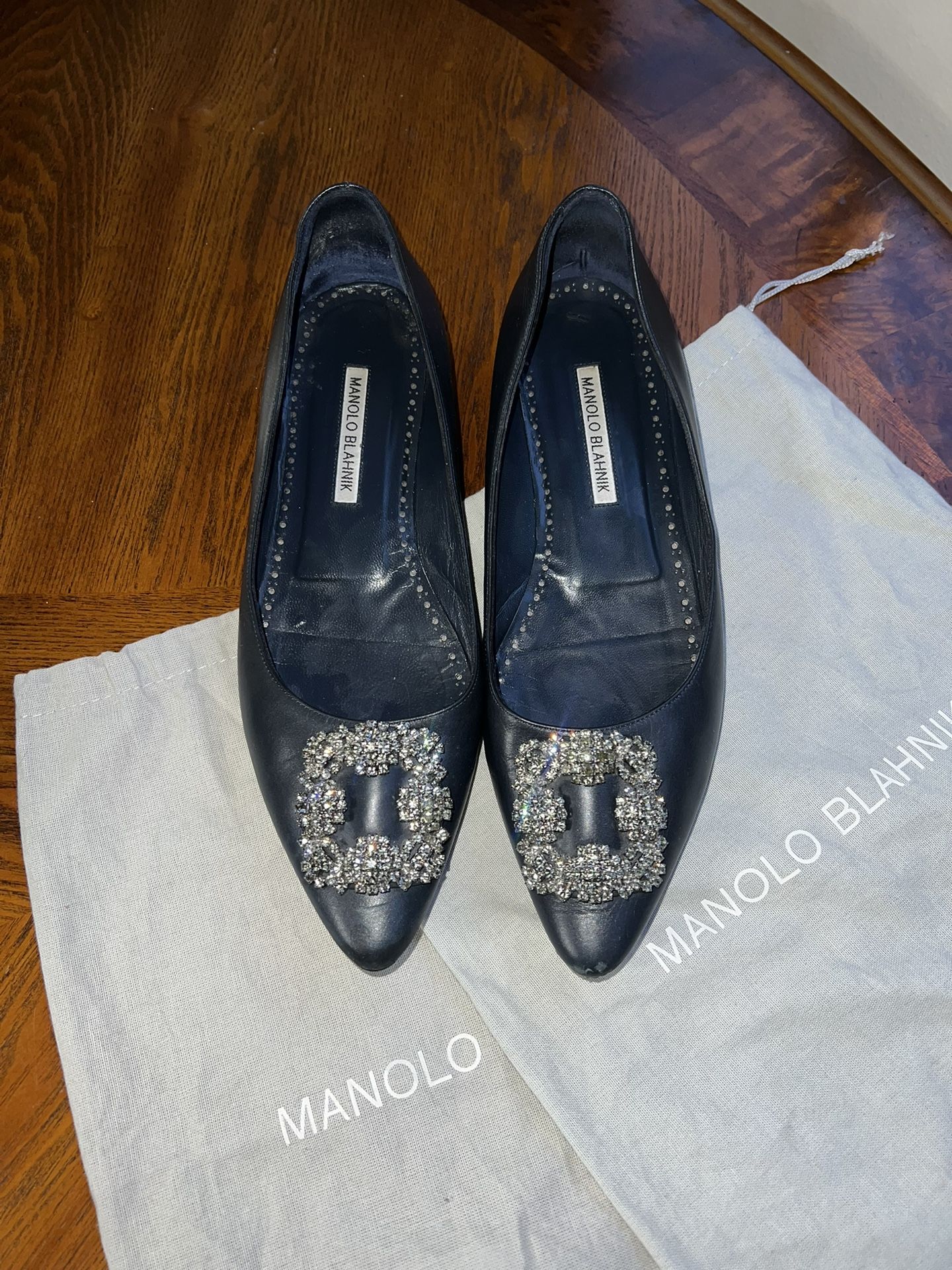 Leather Navy Blue Manolo Blahnik Heeled Flats
