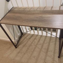 Wood And Wrought Iron Foldable Desk 