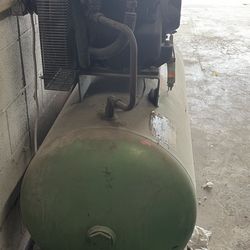 2 Heavy Duty Air Commpressior 