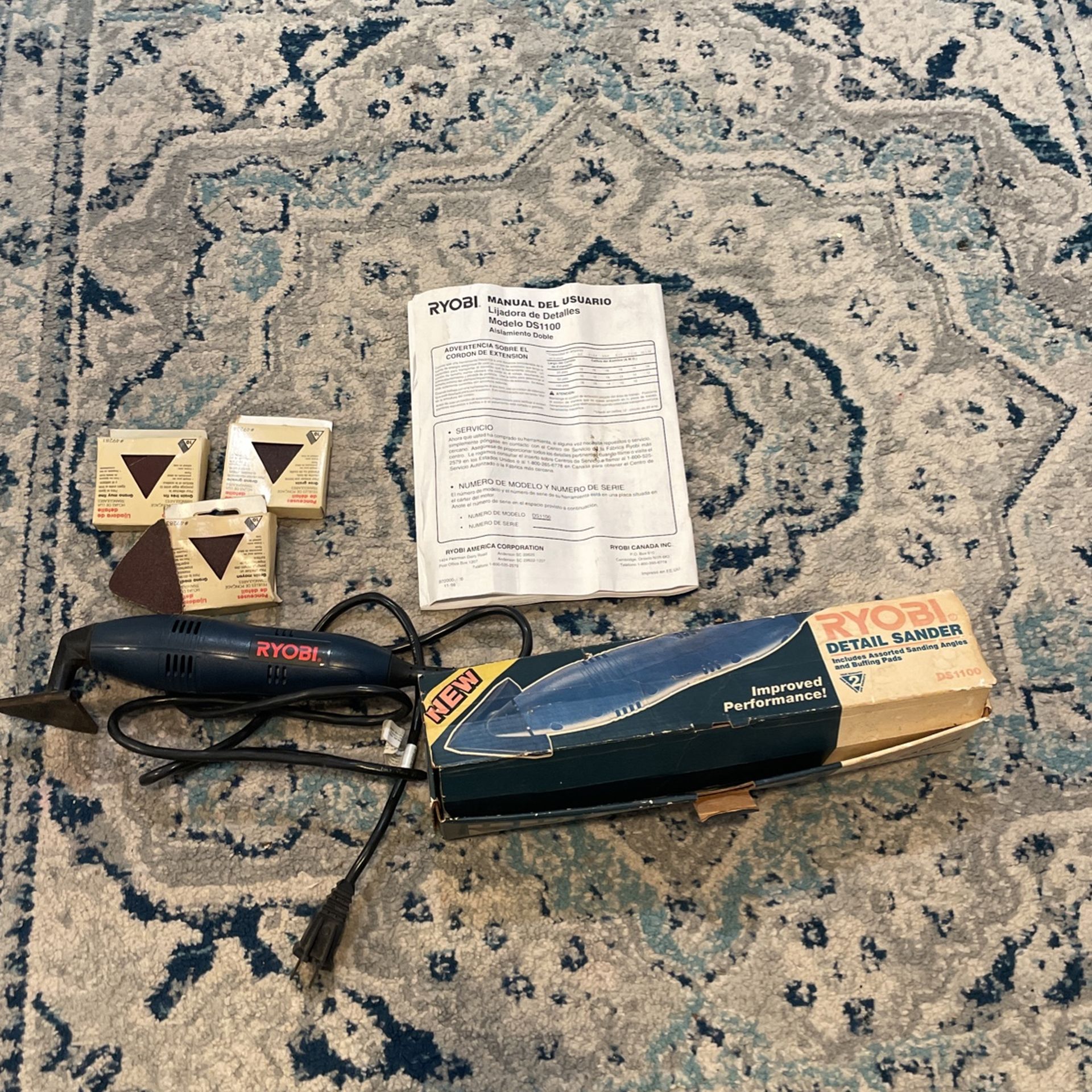 RYOBI. DETAIL SANDER