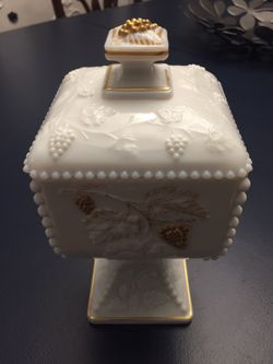 Westmoreland, Beaded, GOLD, Grapevine, footed candy dish