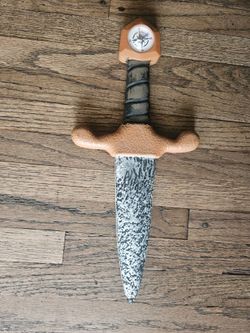 DISNEY PETER PAN DAGGER COSTUME ACCESSORY FOR KIDS 13"
