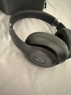 Beats Studio Pro (matte black)