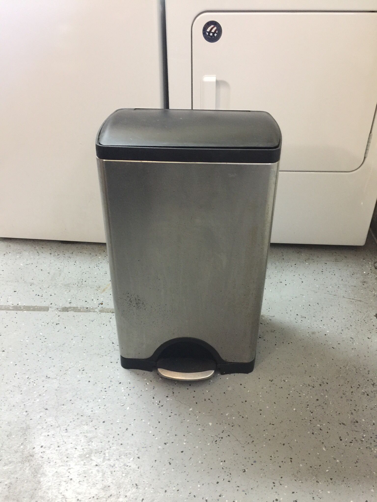 SIMPLE HUMAN PEDAL TRASH CAN
