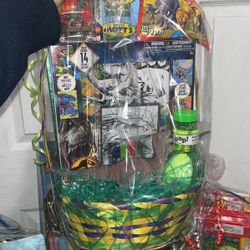 Easter Baskets ! Boy & Girl