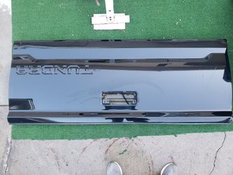 Tundra tailgate 14 to present