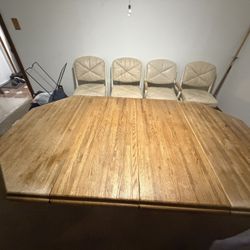 Dining Table & Chairs