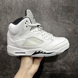 Air Jordan 5 Retro 'White Black'