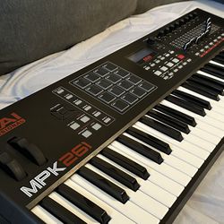 AKAI Professional MPK261 MIDI Controller Keyboard