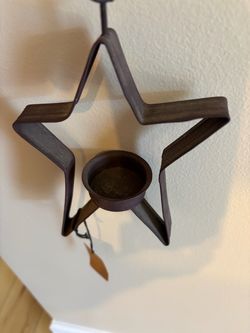 New Rustic Hanging Tea-Light Holder. Reg. $15. (Johnstown Ohio)