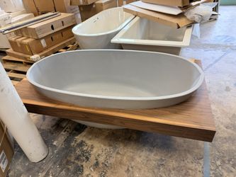 Wetstyle Freestanding Bathtub