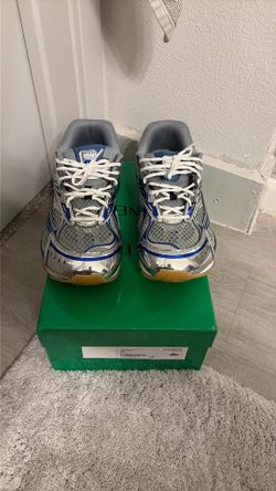 Botega Venetta orbit blues