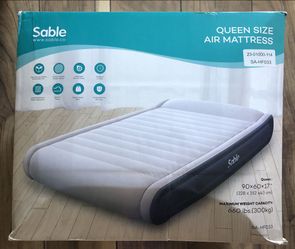 Air mattress Queen size NEW