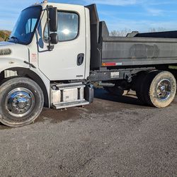 Low Mileage 2014 Freightliner Business M2 106