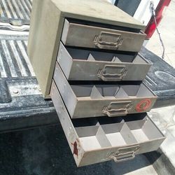 Small Industrial Screw Box