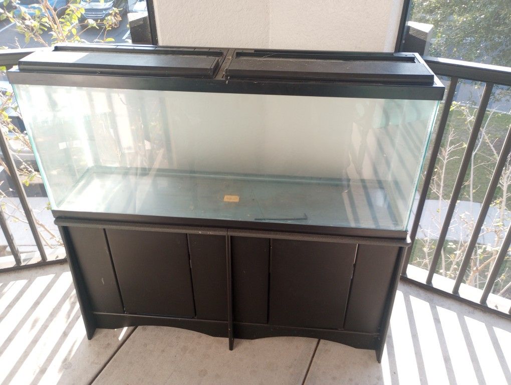 55 Gallon Fish Tank And Stand 160 OBO