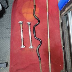 1" HOLE BARS.  
 2-DUMBBELLS HANDLES- 20$   .
 EZ-CURL BAR- 30$ 
  6'  STRAIGHT BAR-35$
All WITH SCREW COLLARS 
11525 S HALSTED DUNKIN DONUTS/7111.S W