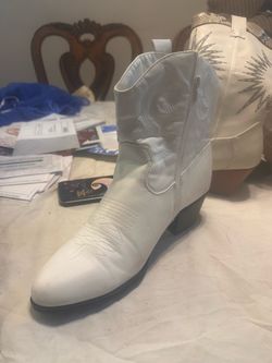 White Western Cowboy Ankle Boot
