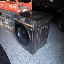 Samsung washer - 1 year old