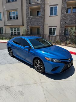 2020 Toyota Camry Se