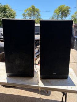 Old school fisher 15”speaker boxes
