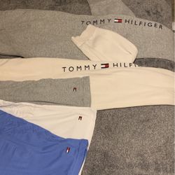 Tommy Hilfigure Sweats & T Shirts