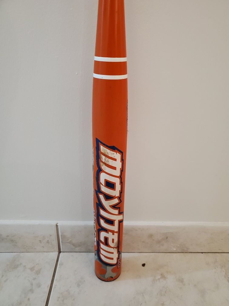 Worth Greg Connell Mayhem Softball Bat