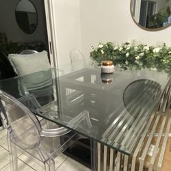 Modern Glass Dining Table + 3 Clear Acrylic Chairs 