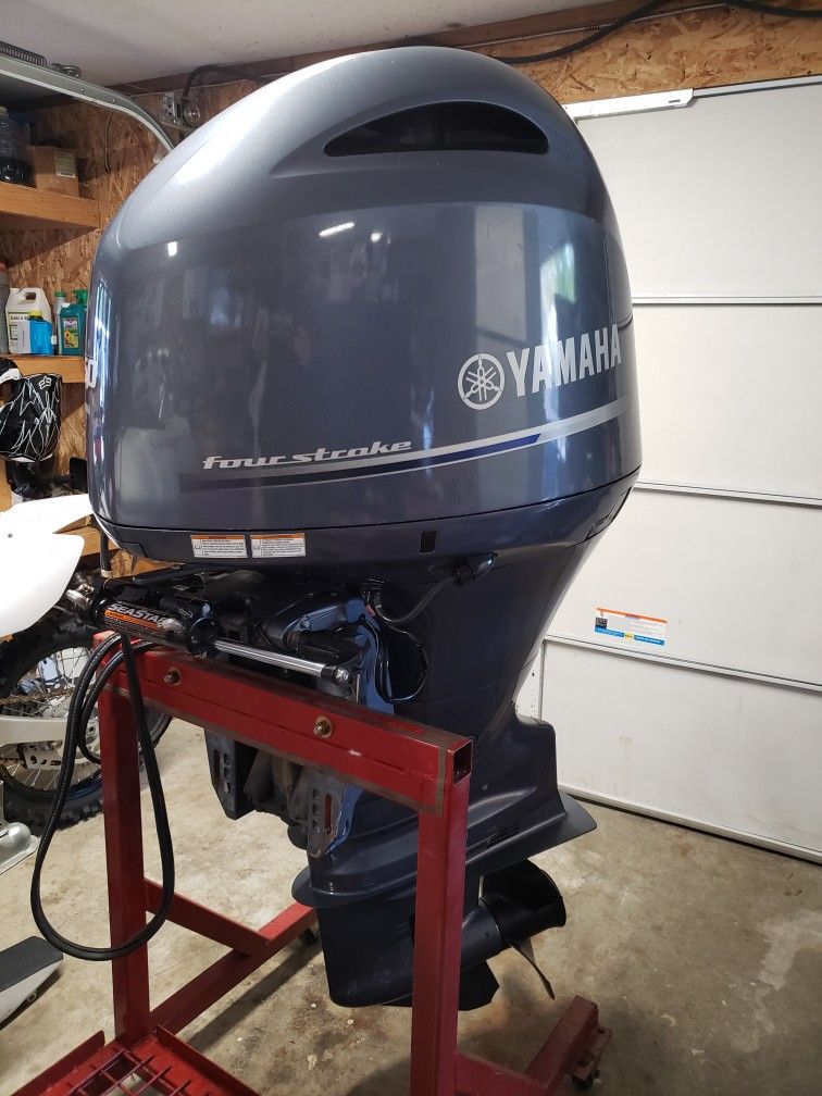 150hp Yamaha Only 40 Hours!