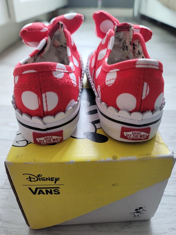 Vans X Disney Authentic Kids Minnie Mouse Bow Slip On Gore Sneaker for Sale in City Of Industry CA OfferUp