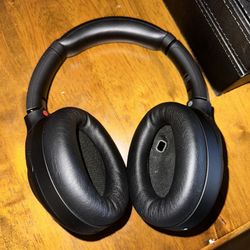 Sony Headphones (xm4)