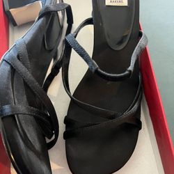 Women’s Sandals 