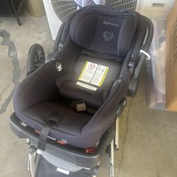 Uppa Baby V2 Carseat $150  OBO