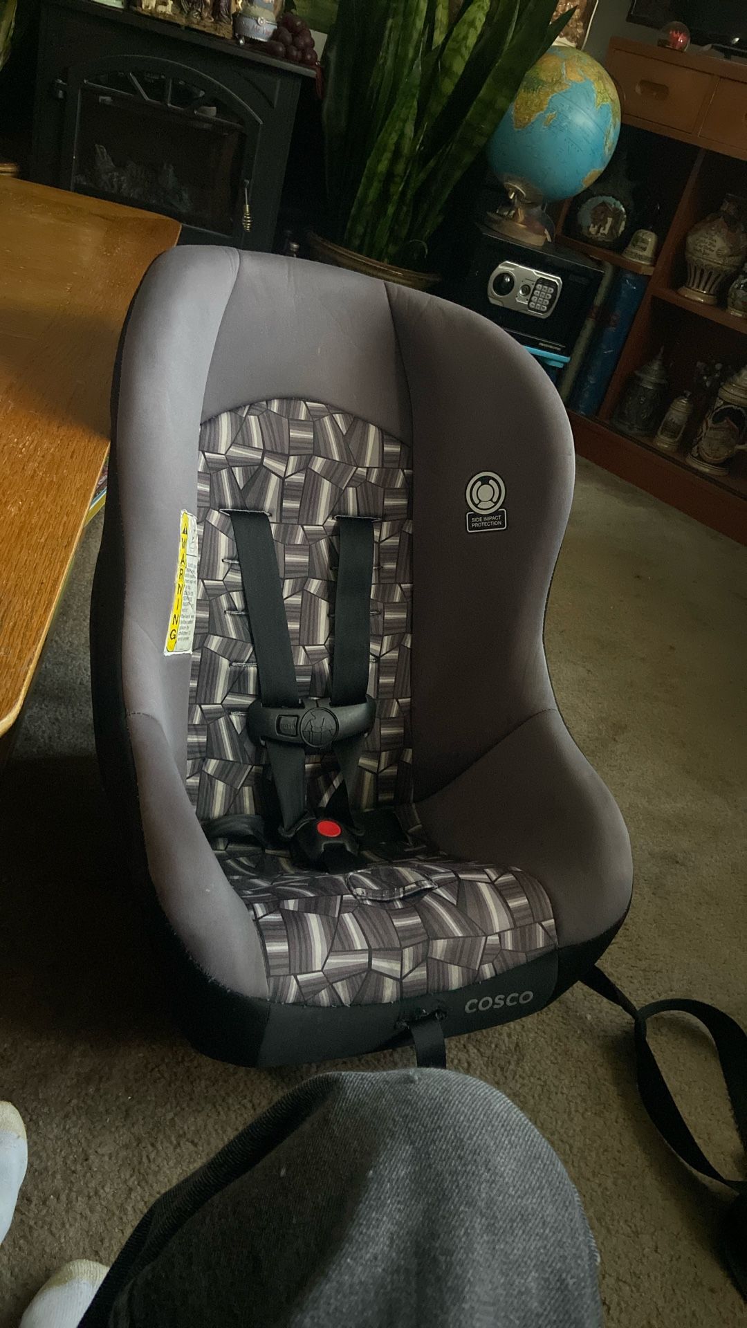 Cosco Toddler Car seat Price 30$. Pick Up. E. 72. and Grand View. E. Tacoma
