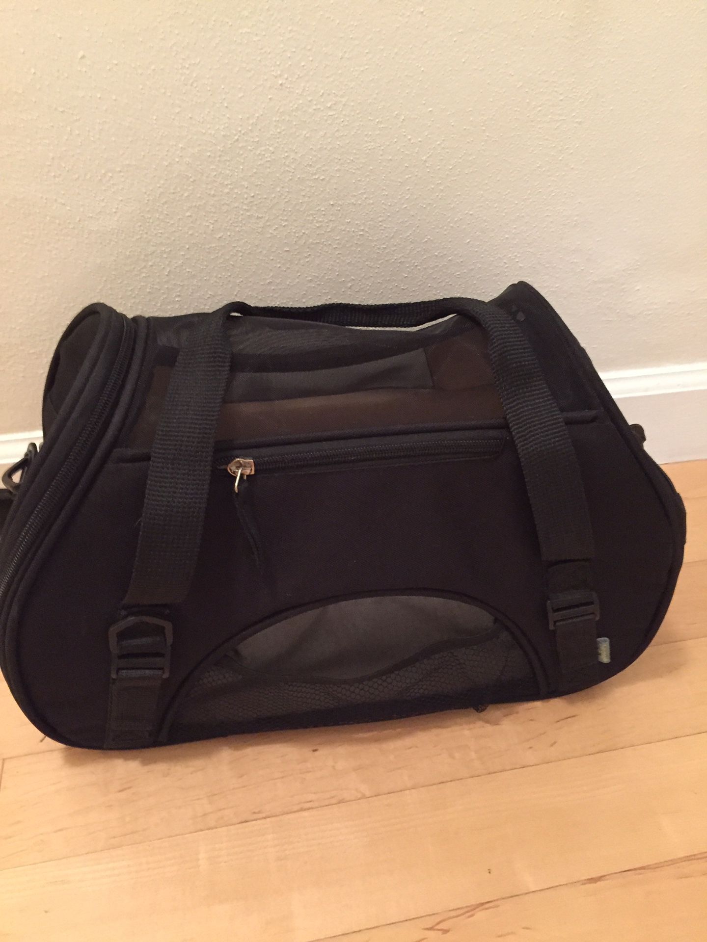 Bergan Pet Carrier Small NEW