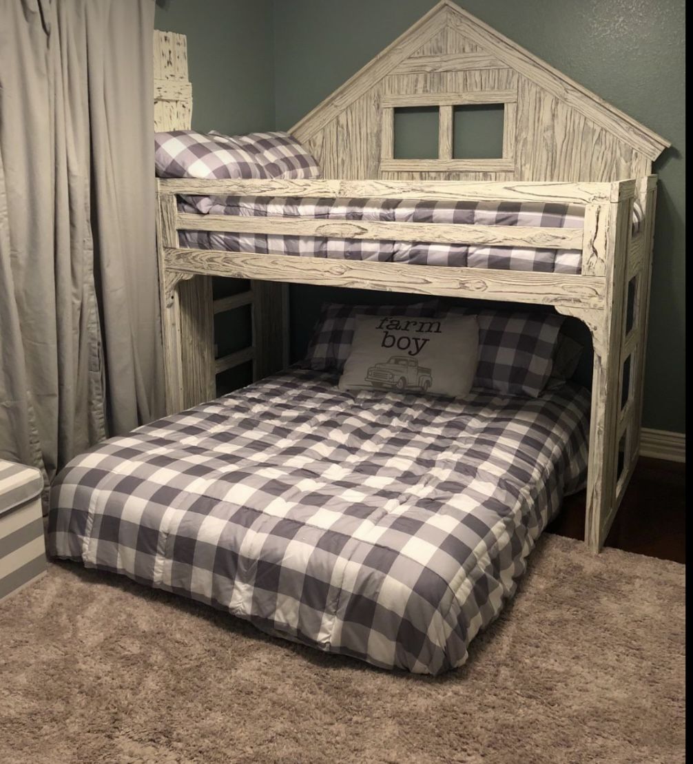 full / twin bed (mattresses included)